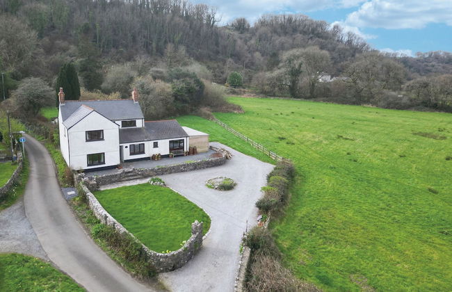 Hill House - 4 Bedroom - Llanrhidian - Photo 61