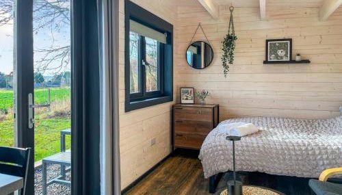 The Cabins at Redroofs - Photo 4