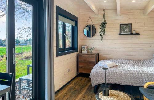 The Cabins at Redroofs - Photo 4