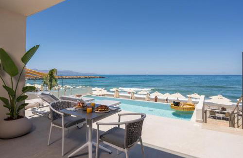Marika Beach Hotel - Photo 92