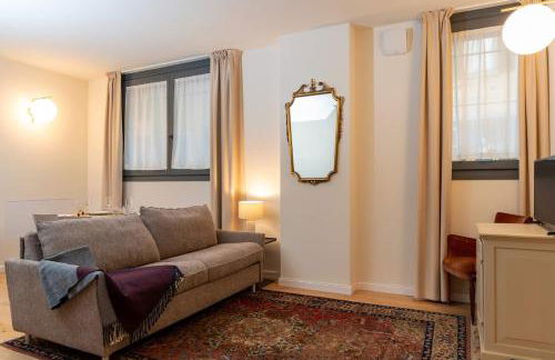 Porta Venezia Stylish Haven - Photo 4