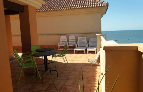 Las Arenas 112 - Atico vista al mar - Photo 15