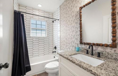 Pythagoras Place at East End Revitalized - Foto 32