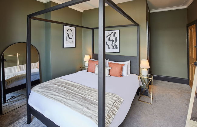 Host Stay Raven House - Photo 19