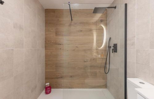 Atico espacioso con vistas panorámicas - Foto 28