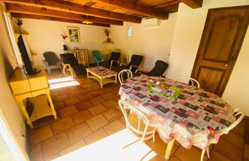 Location climatisée, piscine, animaux acceptés, jardin clôturé, parking, provence , wifi - Foto 28