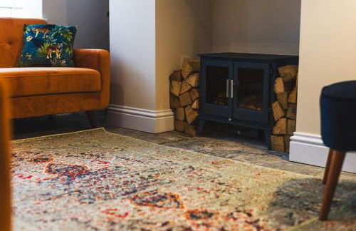 Cathys Cottage, Sun Trap Patio, Modern 3 Bed, Central, Parking - Photo 28