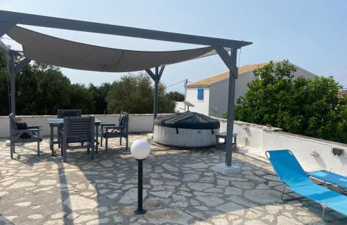 Villa Jasmine, Sea and Mountain View in peaceful hamlet - Foto 21