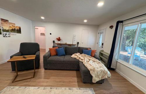 Downtown-Pool,Firepit,Trees, WFH-No gate fee like PML - Foto 9