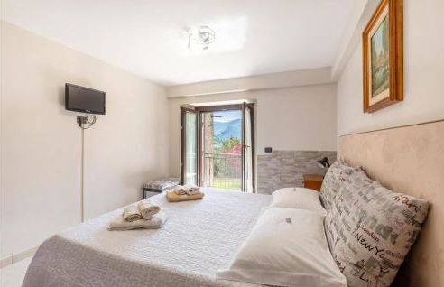 Cozy Apartment In Loc Fontanelle - Foto 28