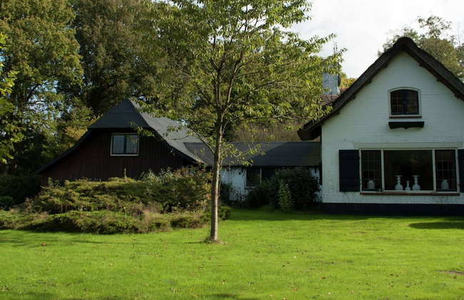 Charming Holiday Home in Hulshorst With Pool - Foto 28