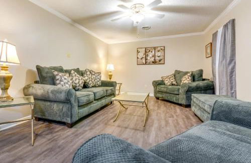 Spacious Little Rock Home with Patio - 9 Mi to Dtwn! - Foto 12