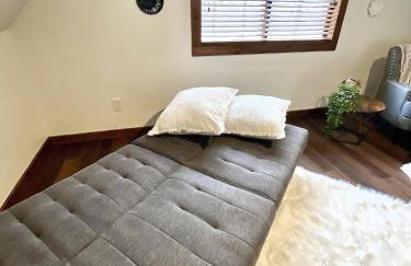 Hot Tub Luxe Retreat • Game Room • Lake • Bryce - Foto 20