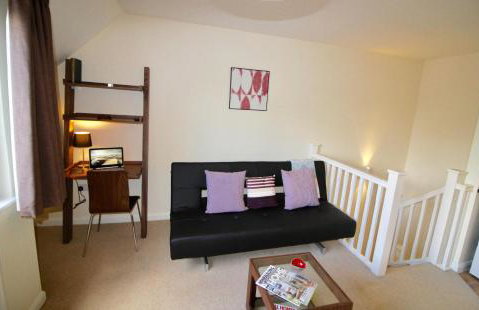 AmberBlue@Epsom - Photo 27