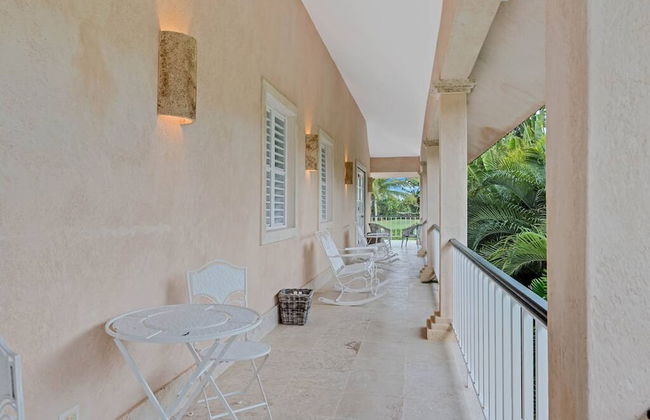 Sophisticated Villas With Private Pools and Staff - Foto 29