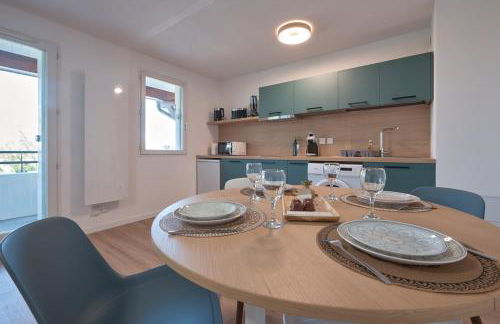 Appartement, terrasse, piscine, parking, Netflix et Wi-Fi - Foto 13