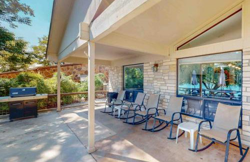 Spacious Lakefront Home with Water Views, WiFi & Private Washer/Dryer - Foto 22