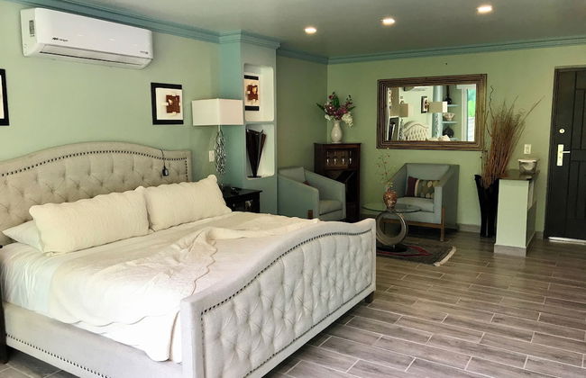 Luxury Beach Frontage Villa For Rent - Foto 71