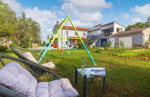 Apartman Tromba near the Sea - Foto 1