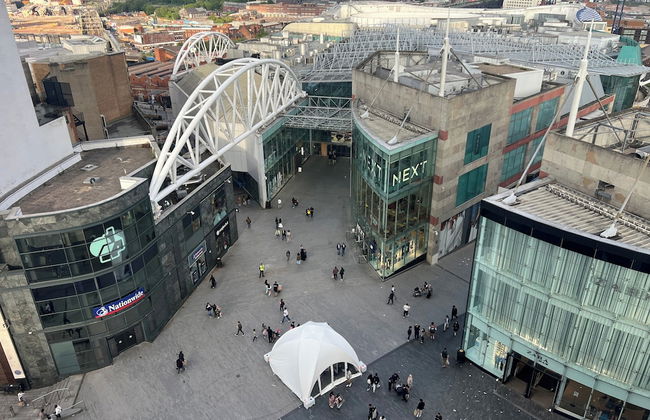 1 Bed City Studio Sleeps 3 - Wifi, Views - Photo 9