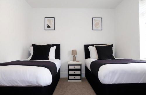 Modern 3 Bed House nr Southampton Town-Parking Contractors Welcome - Foto 4