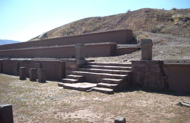 Tiwanaku and Lake Titicaca Day Trip - Photo 2