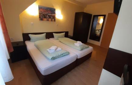 Gästehaus Zu Herrenwiesen - Photo 21