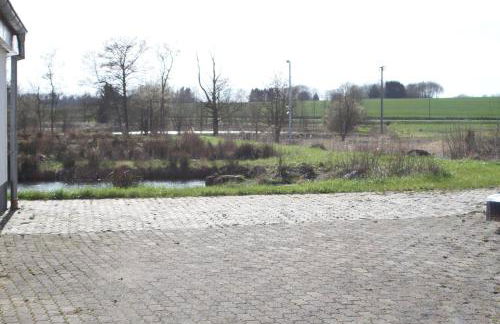 Ruhige Ferienwohnungen mit Teichblick - Photo 23