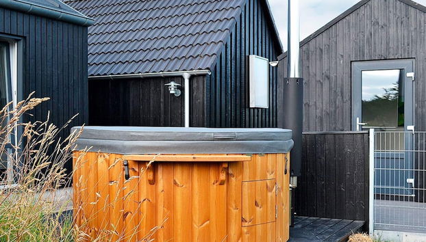 8 Person Holiday Home in Hvide Sande - Foto 3, Tratamientos de spa