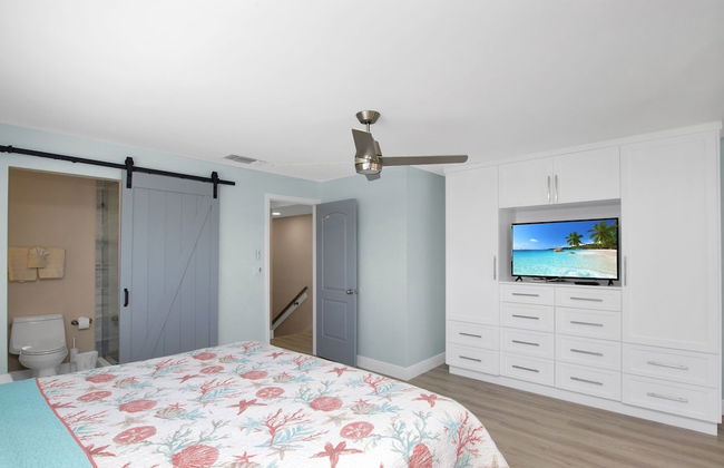 Bayfront Townhouse Located In The Lush Tropical Setting Of Rock Harbor Club. 2 Bedroom Condo by RedAwning - Foto 5