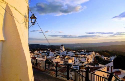 Casa Canillas - mountain & sea views, sleeps up to 6 people! - Foto 12