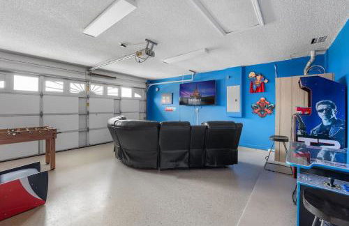 New Listing Pool and Game Room 4BR - Foto 5