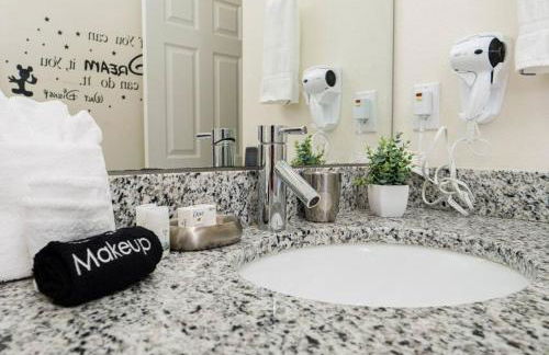 Clermont Family Townhouse Pool & Arcade near Disney - Foto 19