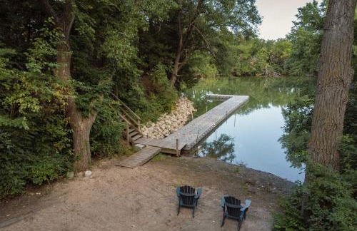 Plum Creek Retreat with Beach near Johnson Lake - Foto 32