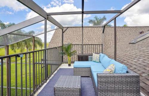 Luxurious Florida Home with Pool and Canal Access - Foto 31