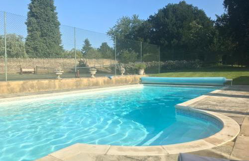 Helmdon House - pool & tennis court, 7 bedrooms - Foto 3