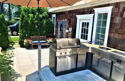 The J Luxury Villa - Southampton Poolside Retreat with Sauna - Foto 46