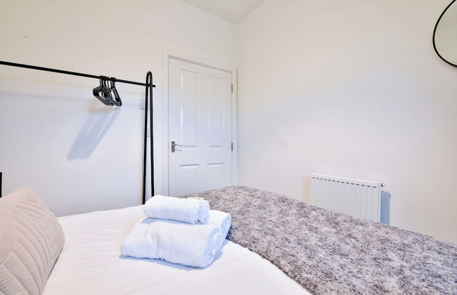 2 Bed Flat with Parking Near Waterfront - Foto 16