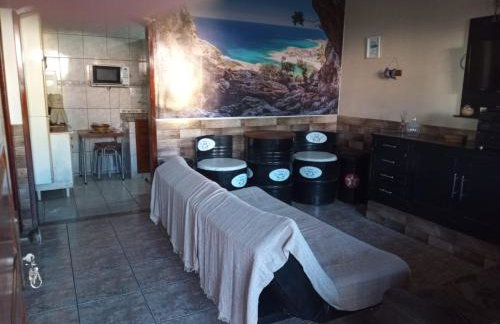 Saquarema - Casa Amarela ! Entre a praia e a Lagoa ! - Foto 4