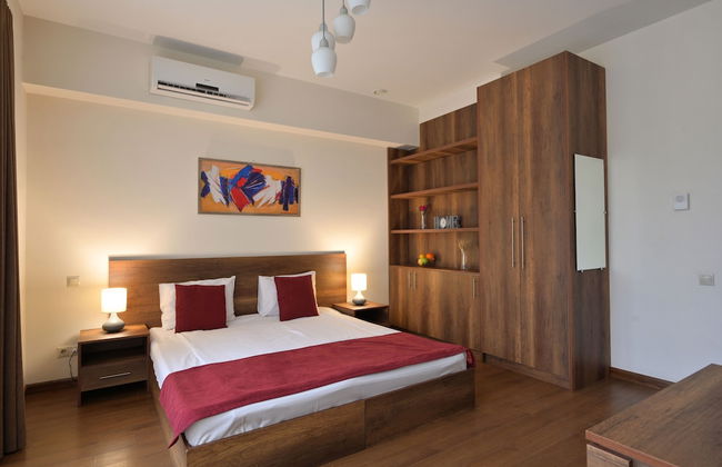 Welcome City Center Apartments - Photo 24