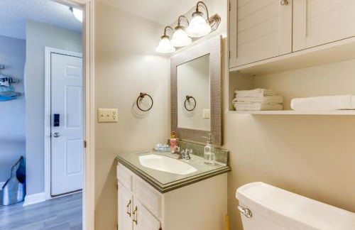 Pool Access and Lake View Osage Beach Condo! - Foto 15