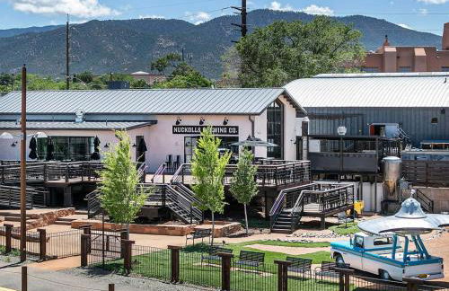 Unbeatable Location -Cozy and Adorable- Super Walkable - Foto 15