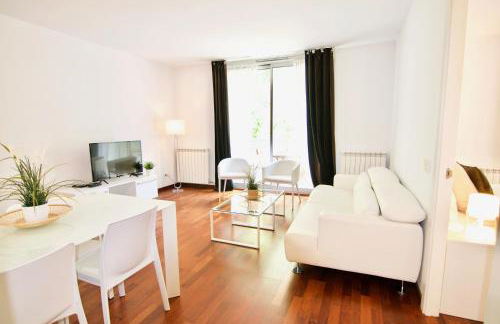 Glasir Homes Barcelona - Photo 18