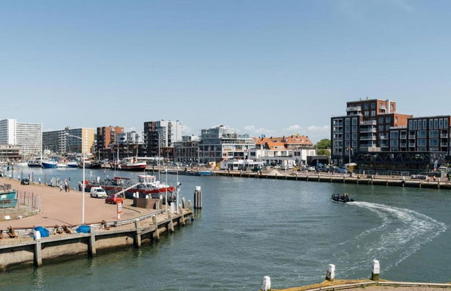 Appealing Apartment in Den Haag With Balcony, Terrace - Photo 72