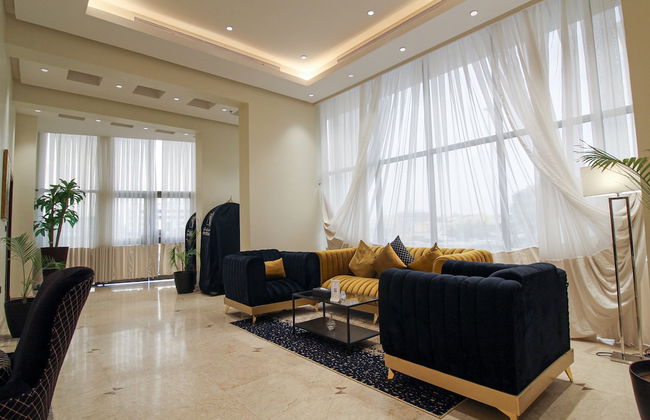 Friesian Hotel - Photo 4