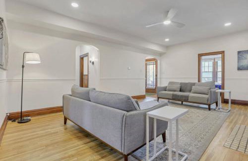 Updated 4BD House Near German Village w Parking - Foto 14