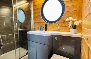 The Pines Treehouse at Treetops Hideouts - Foto 16