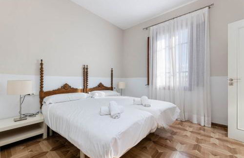 YourHouse Can Bombarda for groups up to 10 guests, perfect for cycling - Photo 32