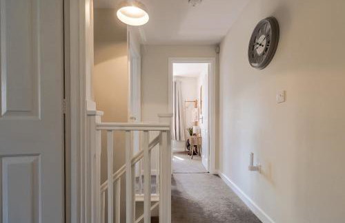 Modern & comfy 4 bedrooms Corby house free parking - Foto 20