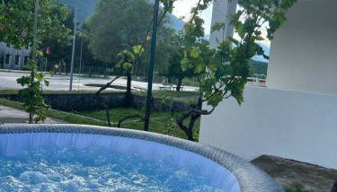 Blue Sky - jacuzzi & wine - Foto 3